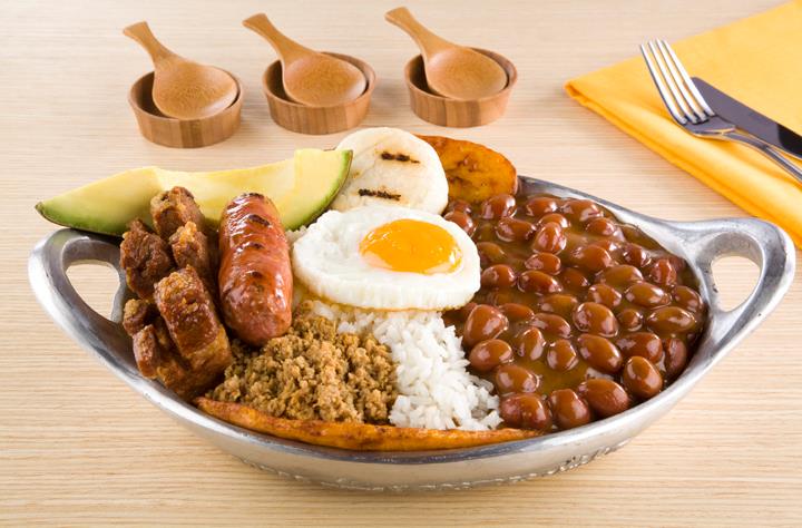 bandeja paisa dish